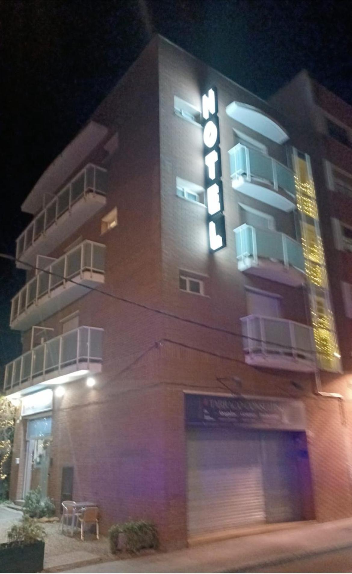 Hotel Cosmos Таррагона Экстерьер фото