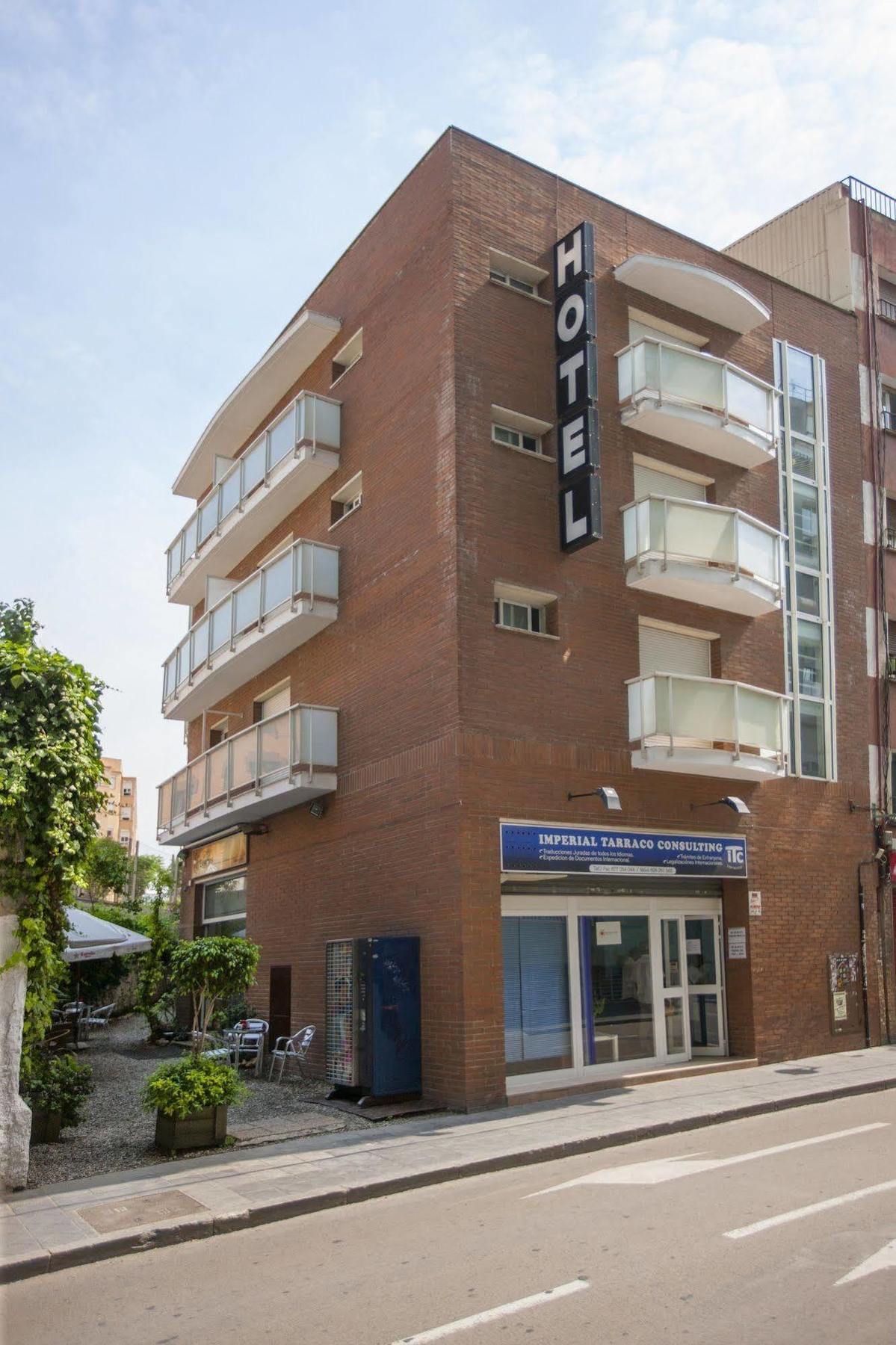 Hotel Cosmos Таррагона Экстерьер фото